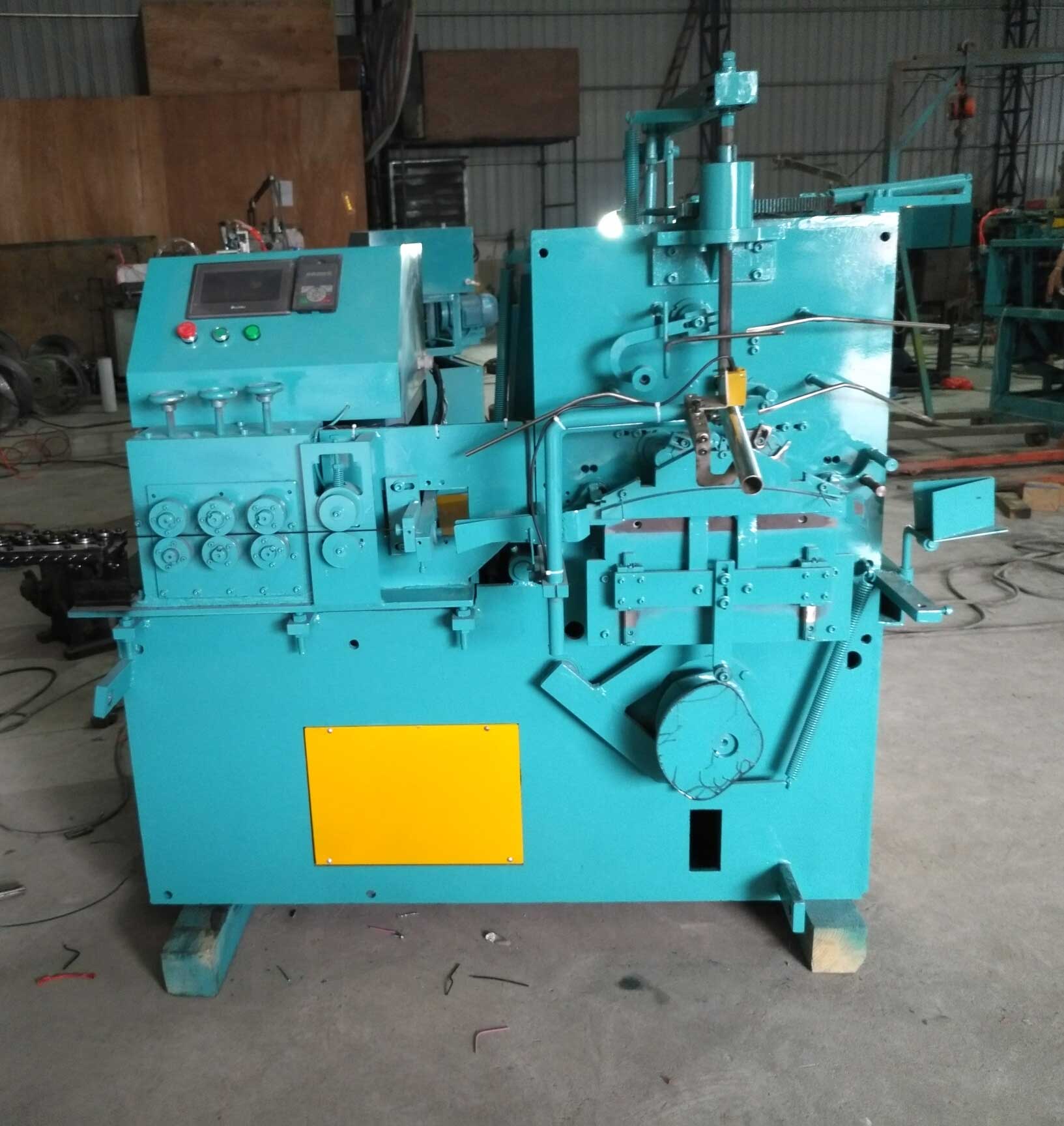            全自動(dòng)衣架成型機(jī)      